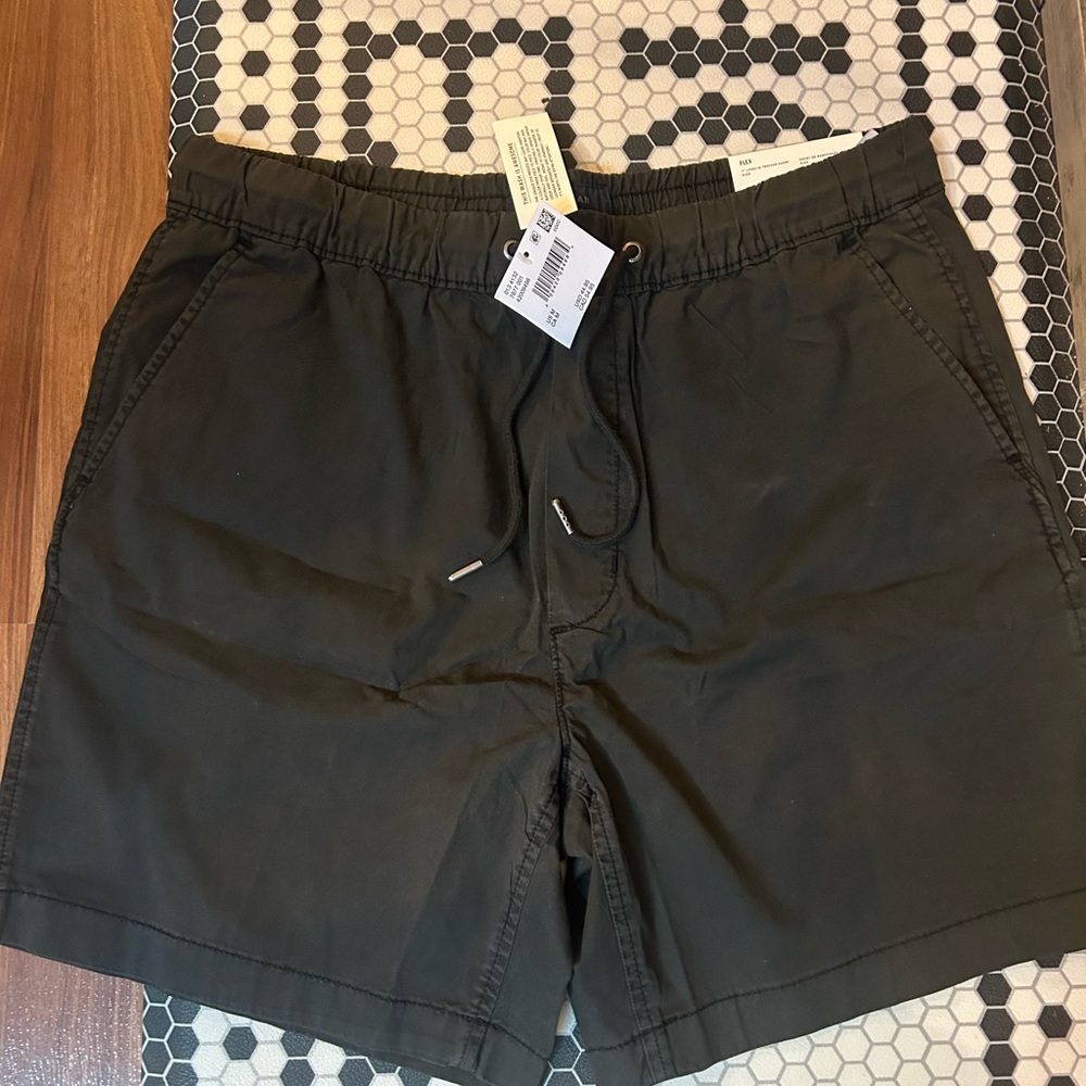 American Eagle Outfitters Black Men's Shorts
